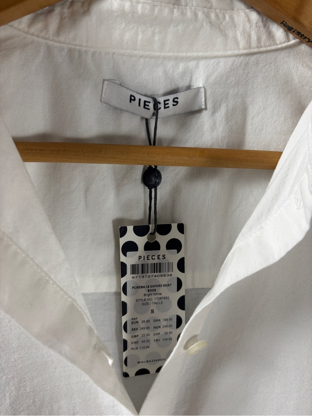 PIECES Women’s White Button-Up Oxford Shirt NWT Small - Picture 7 of 9